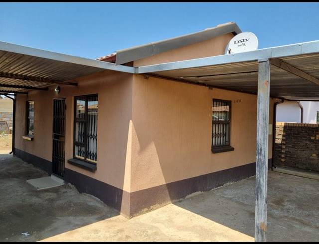 2 BEDROOM HOUSE FOR SALE IN WINDMILL PARK